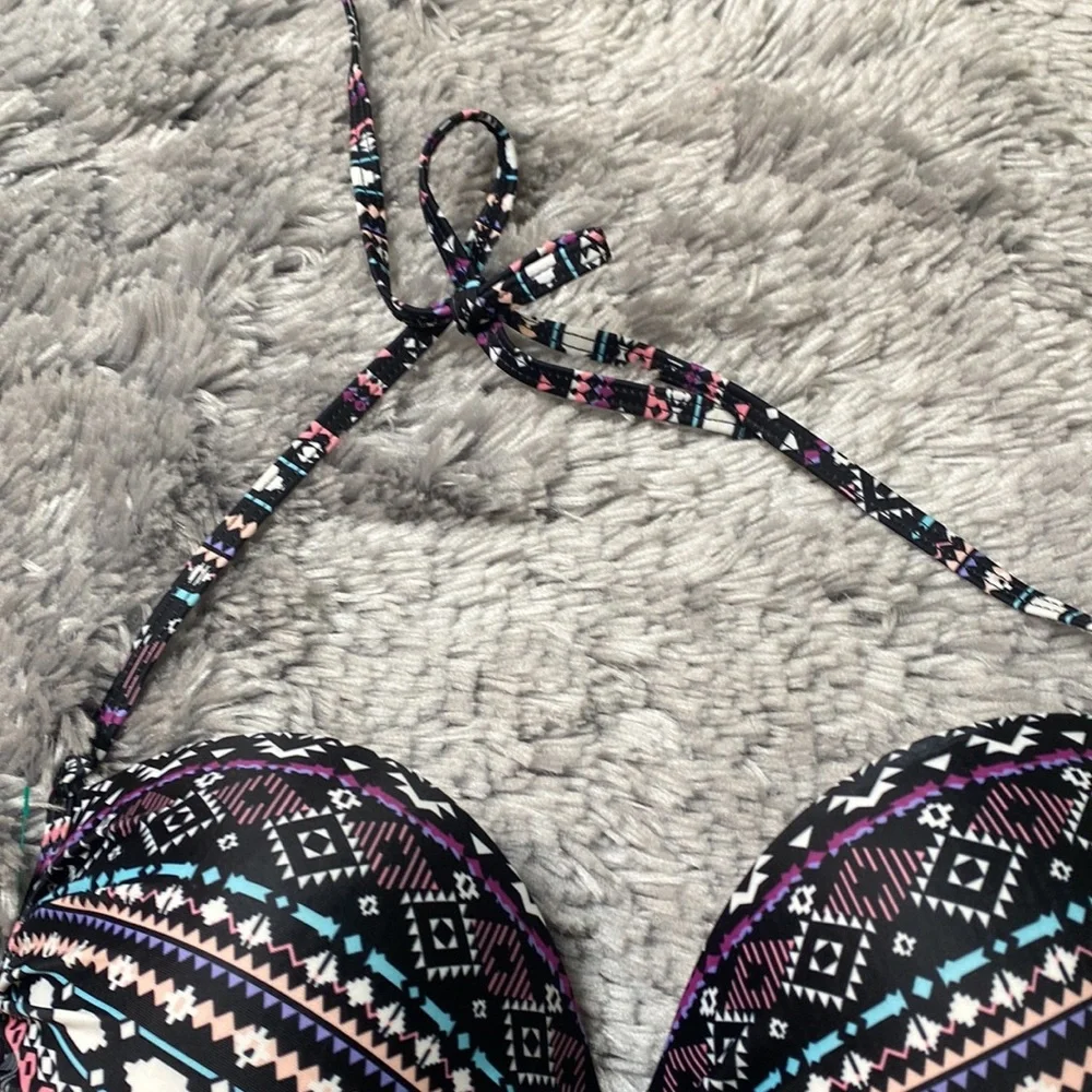 Halter-Style Black & Multi-Colored Swimsuit Top Size Medium Excellent Condition